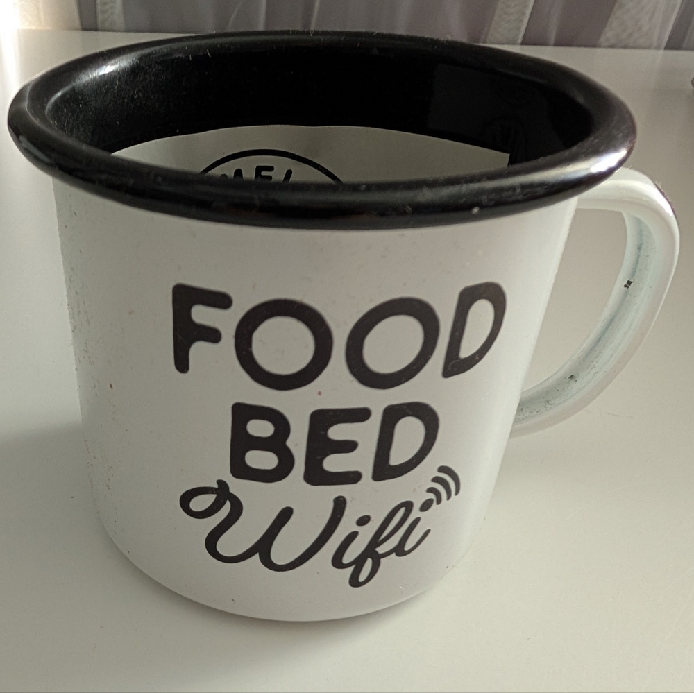 Food Bed WiFi Enamel Mug NEW